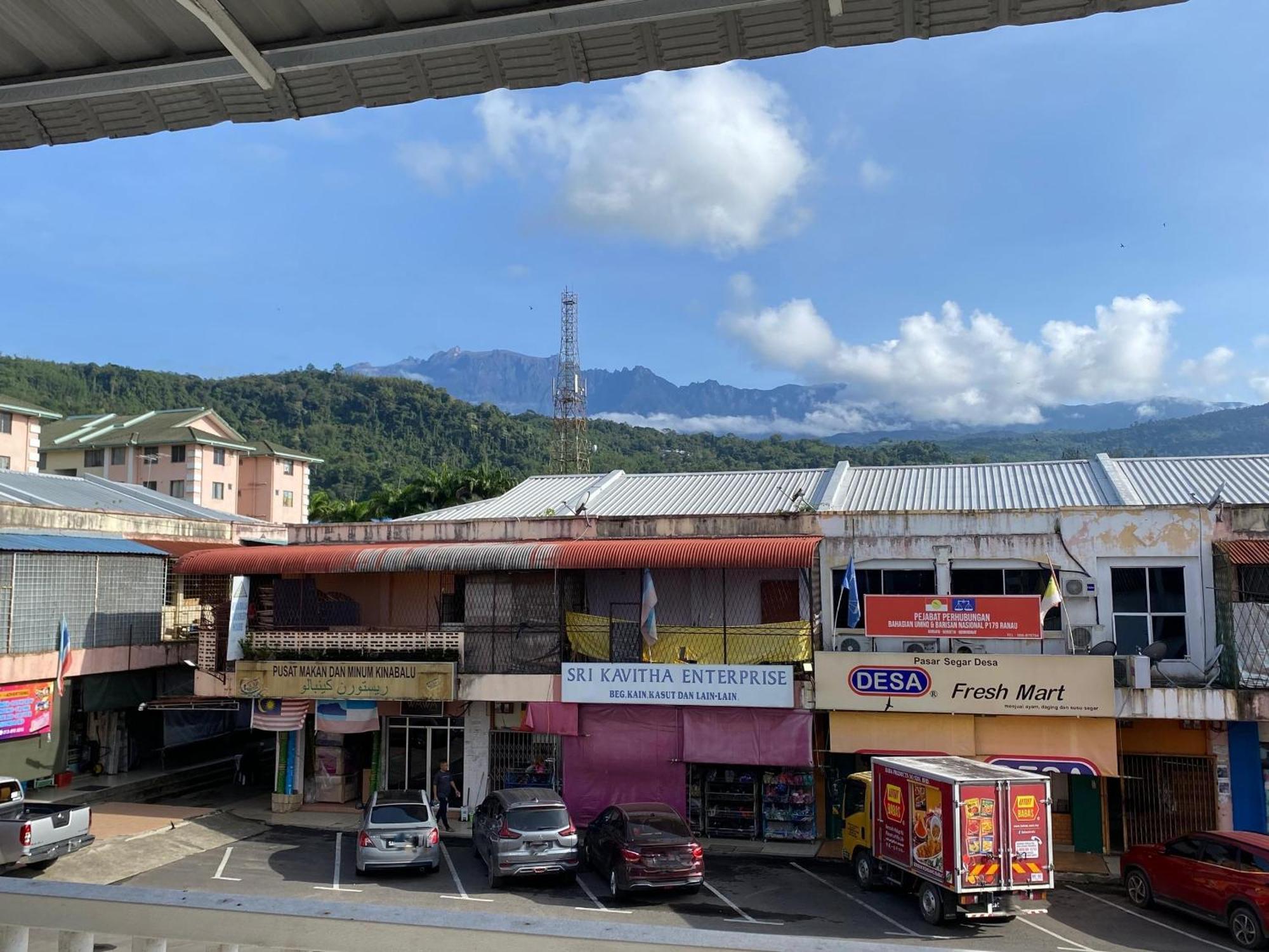 Suria Paradise Lodge Ranau Bagian luar foto